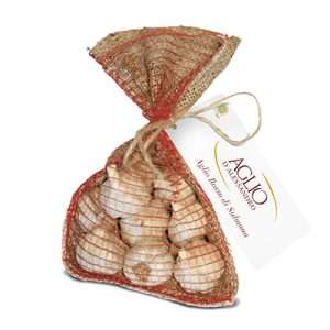 Aglio rosso di Sulmona in sacchetti di juta